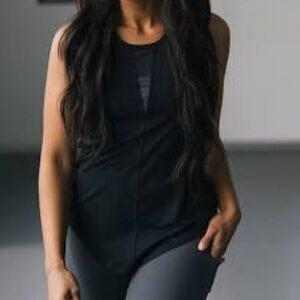 Zyia Black Effortless Tank